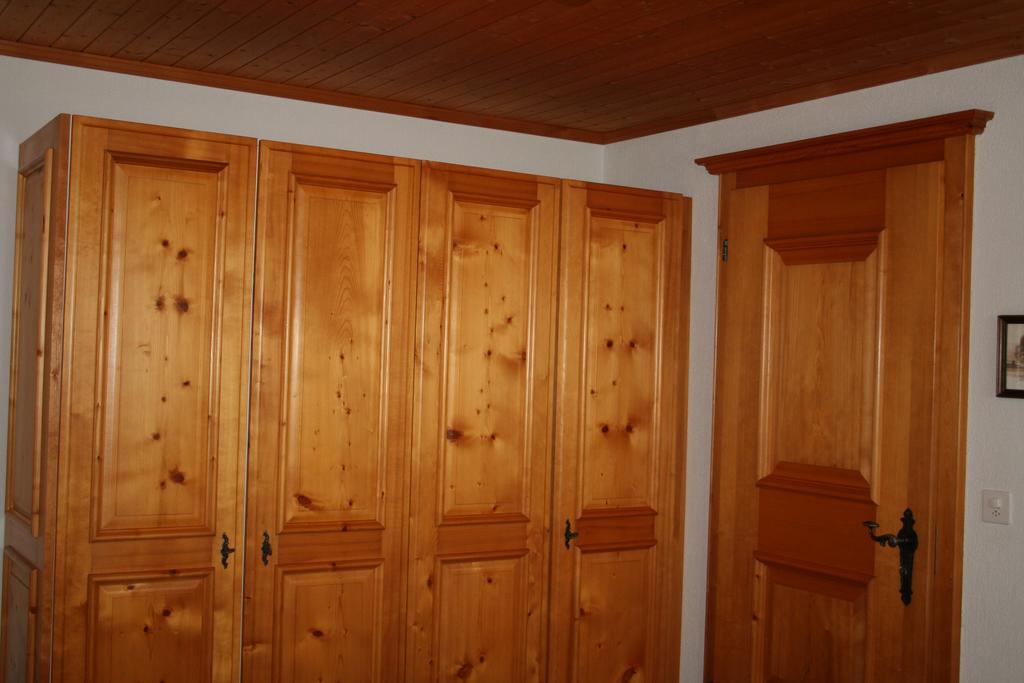 Apartamento Hus Pravis Klosters Exterior foto